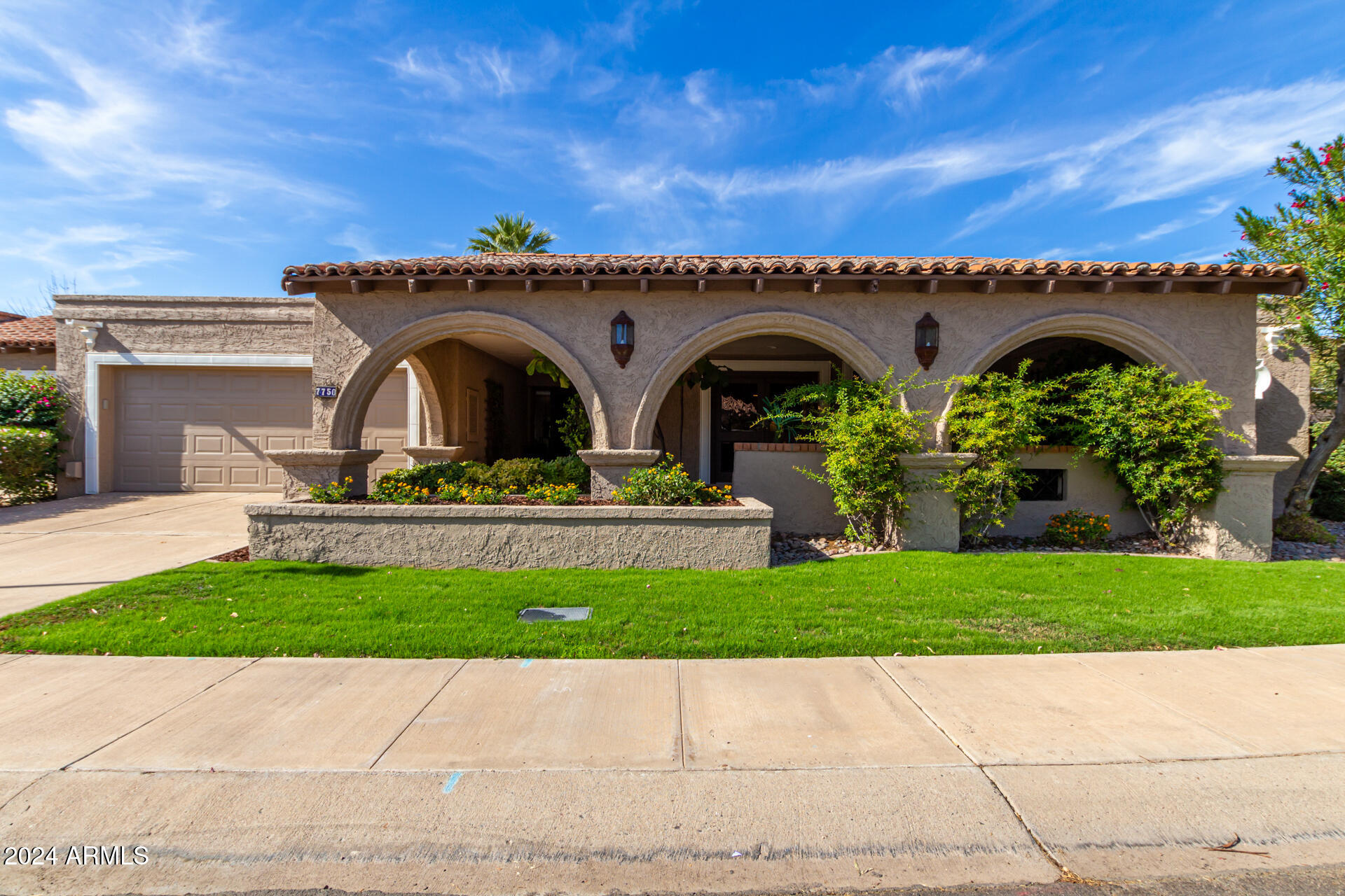 7750 N VIA DE FRONTERA