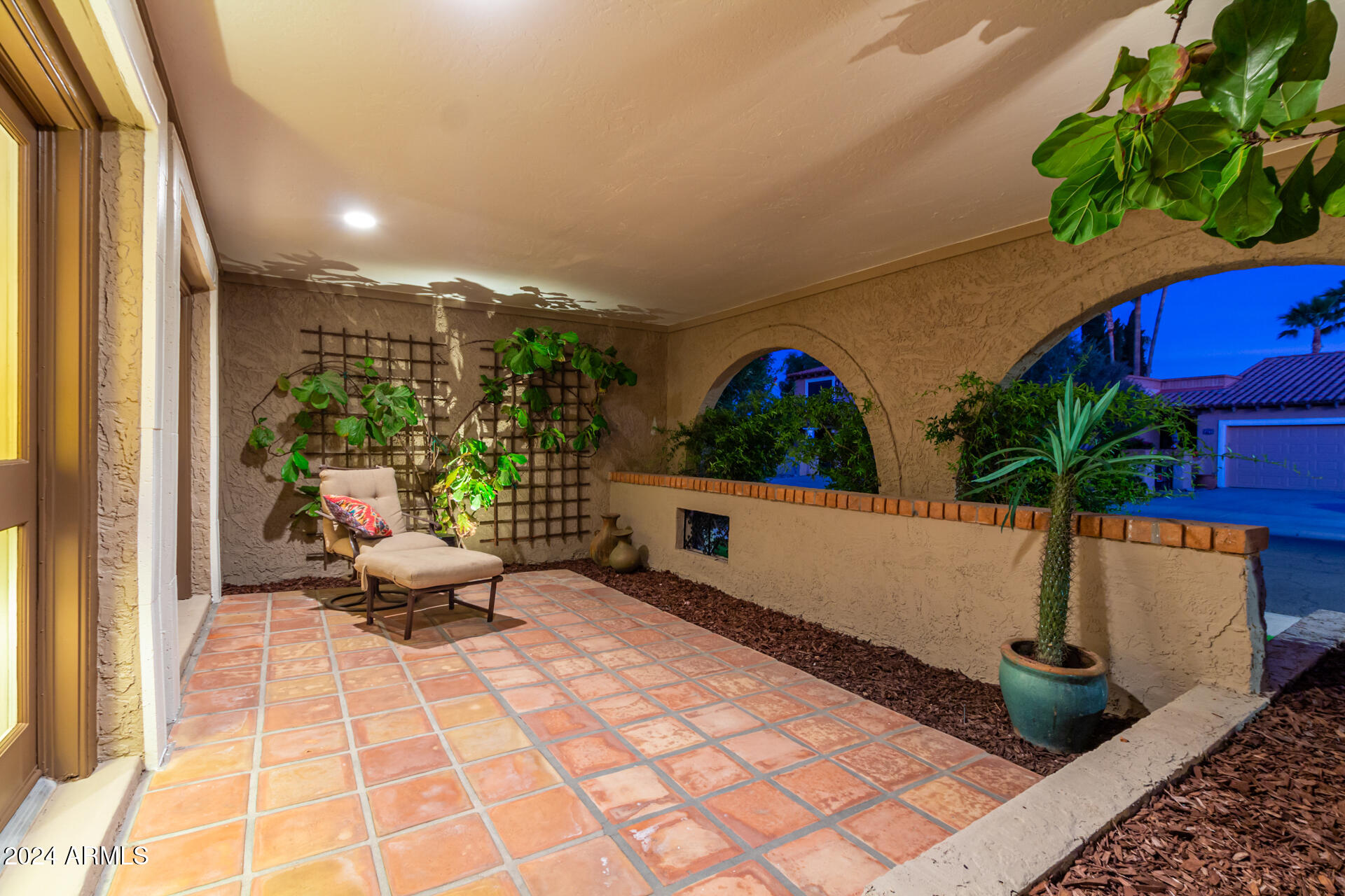 7750 N VIA DE FRONTERA