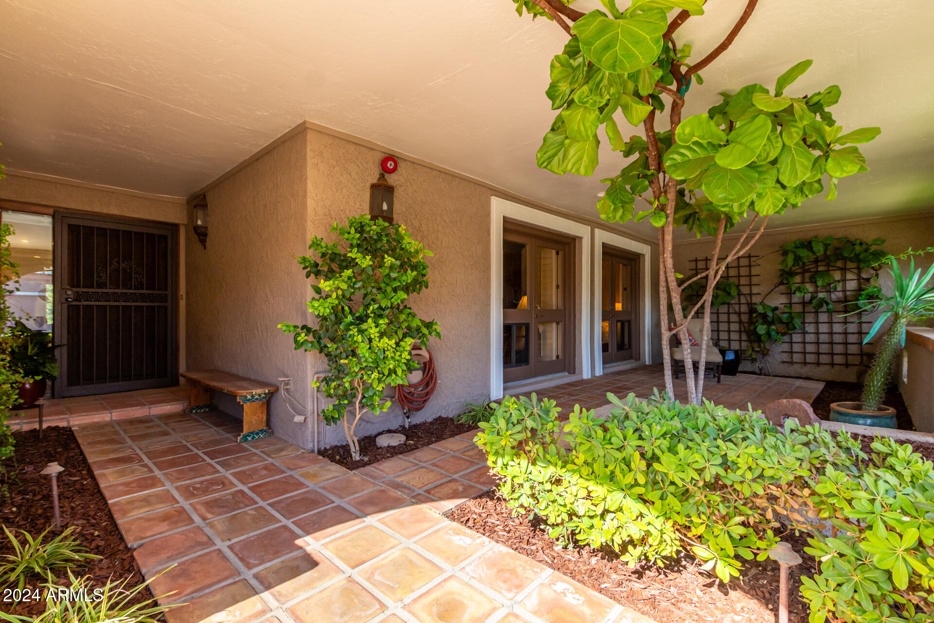 7750 N VIA DE FRONTERA