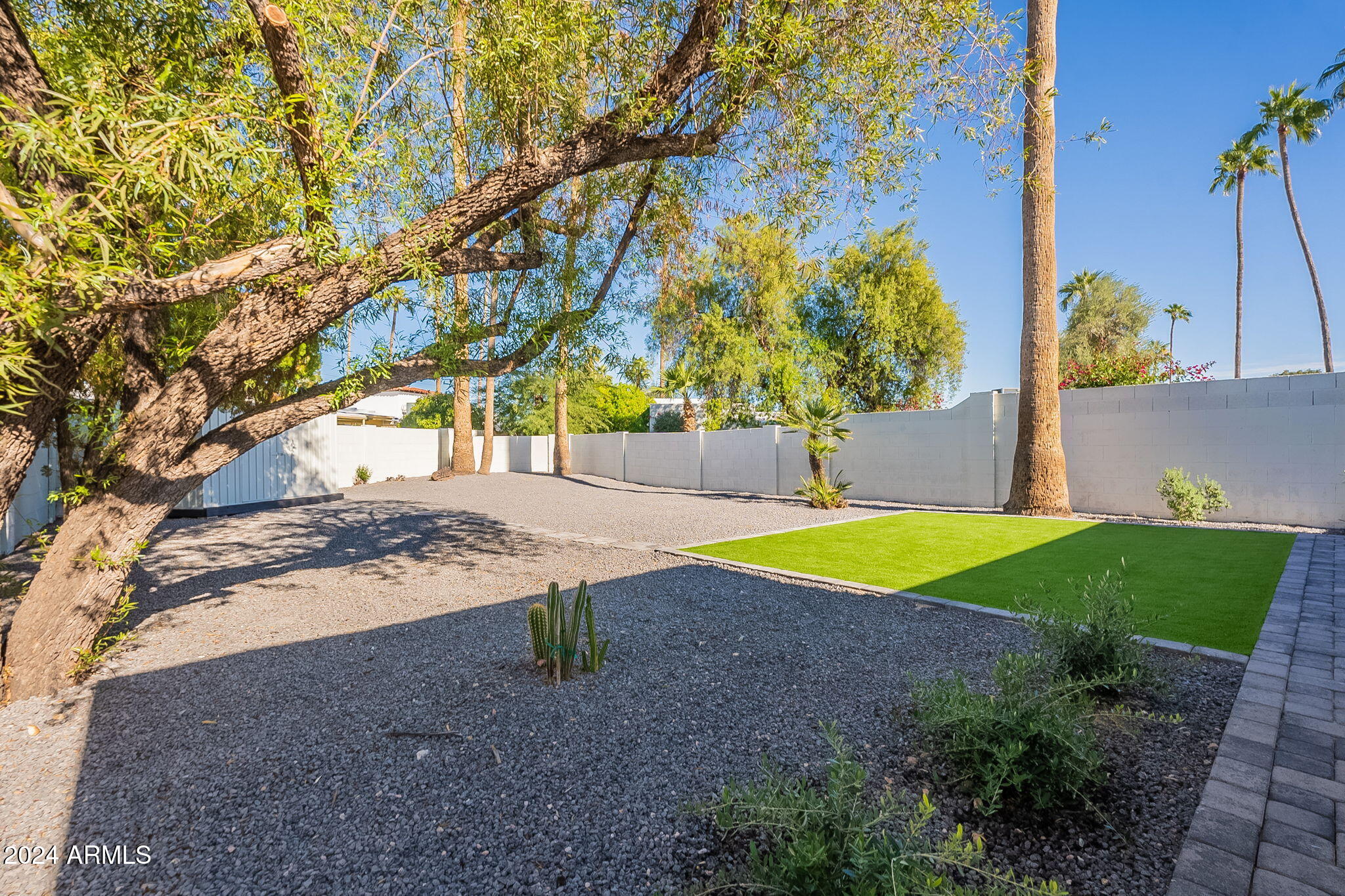 7756 E NORTHLAND Drive