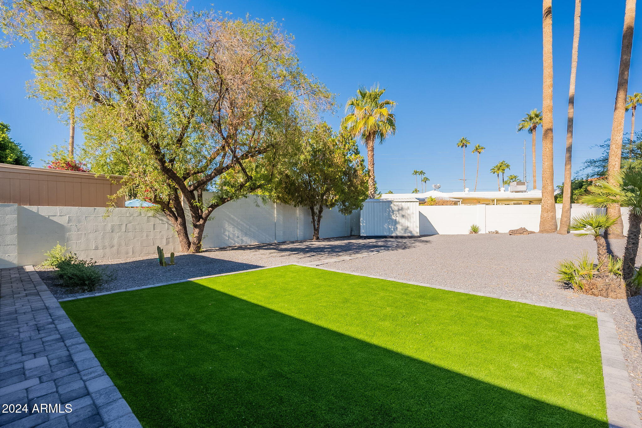 7756 E NORTHLAND Drive