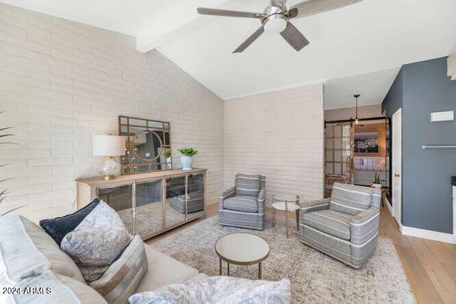 4525 N 66TH Street, 10