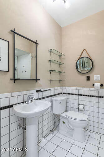 4525 N 66TH Street, 10