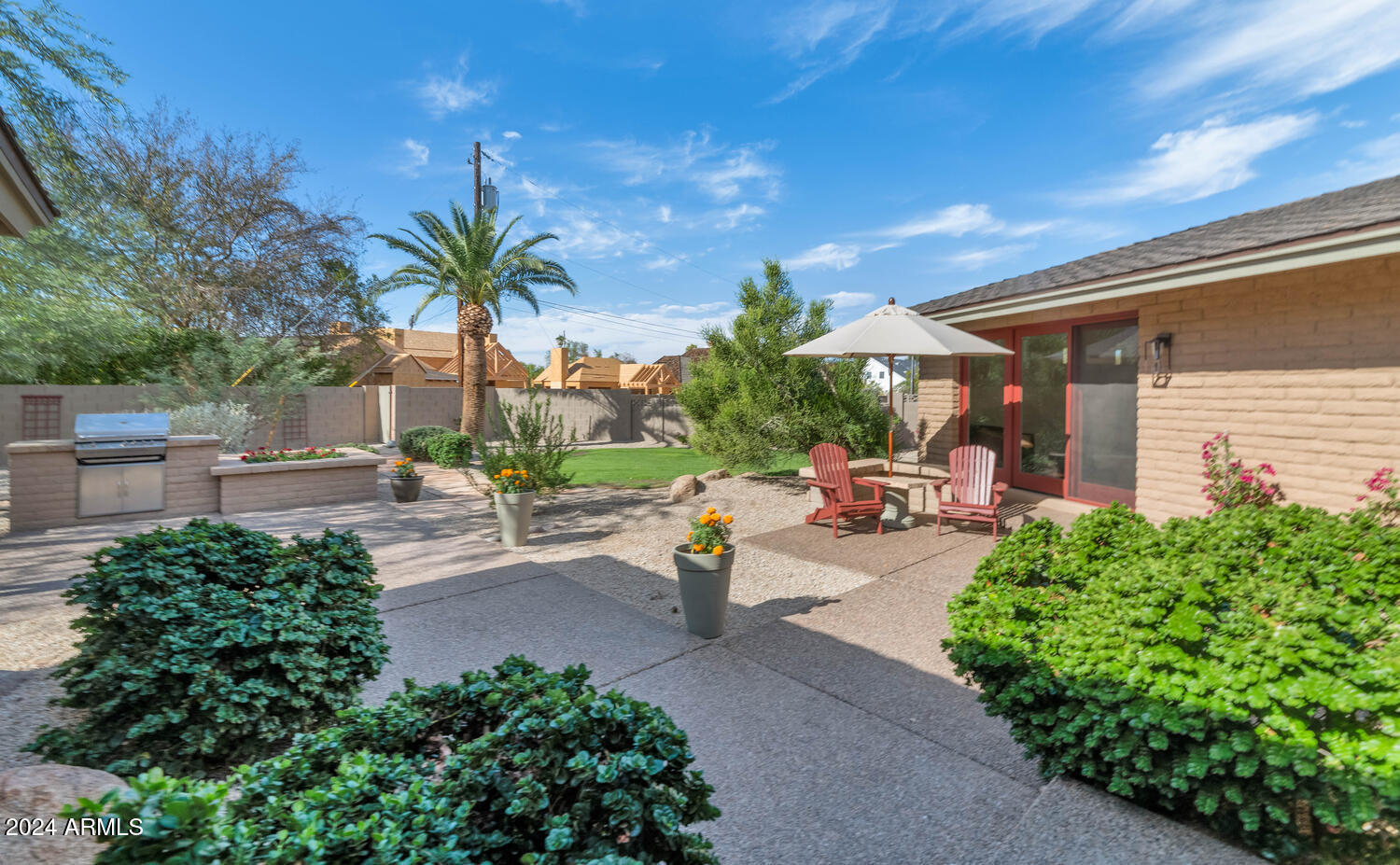 4743 E ARCADIA Lane