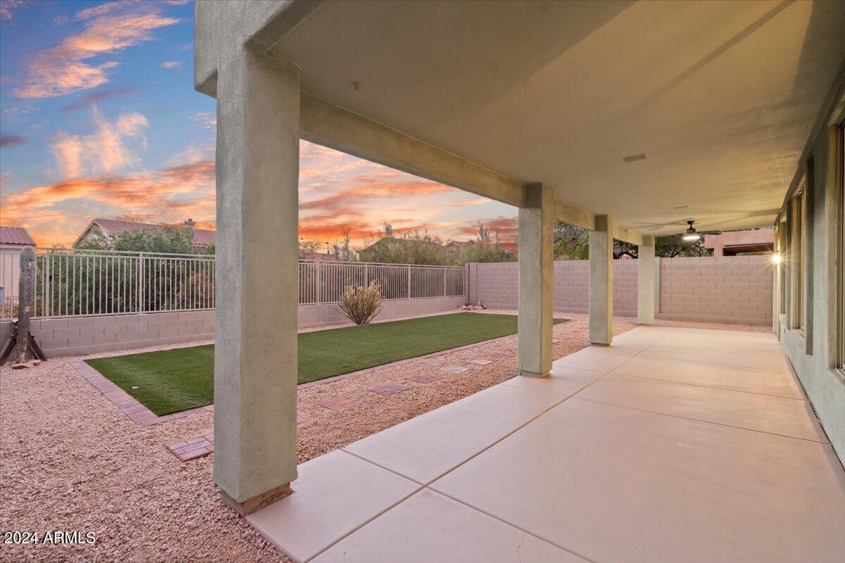 10418 E Morning Star Dr