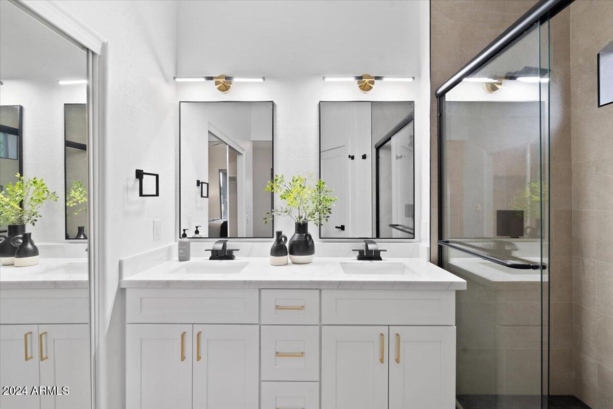 10418 E Morning Star Dr