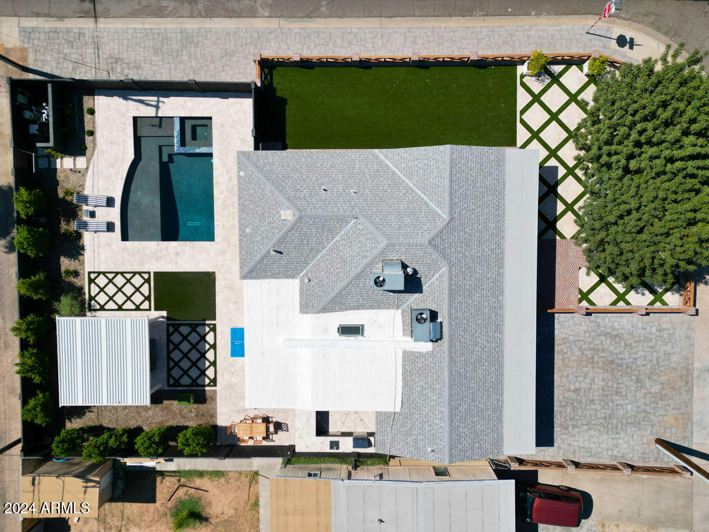2301 E OSBORN Road