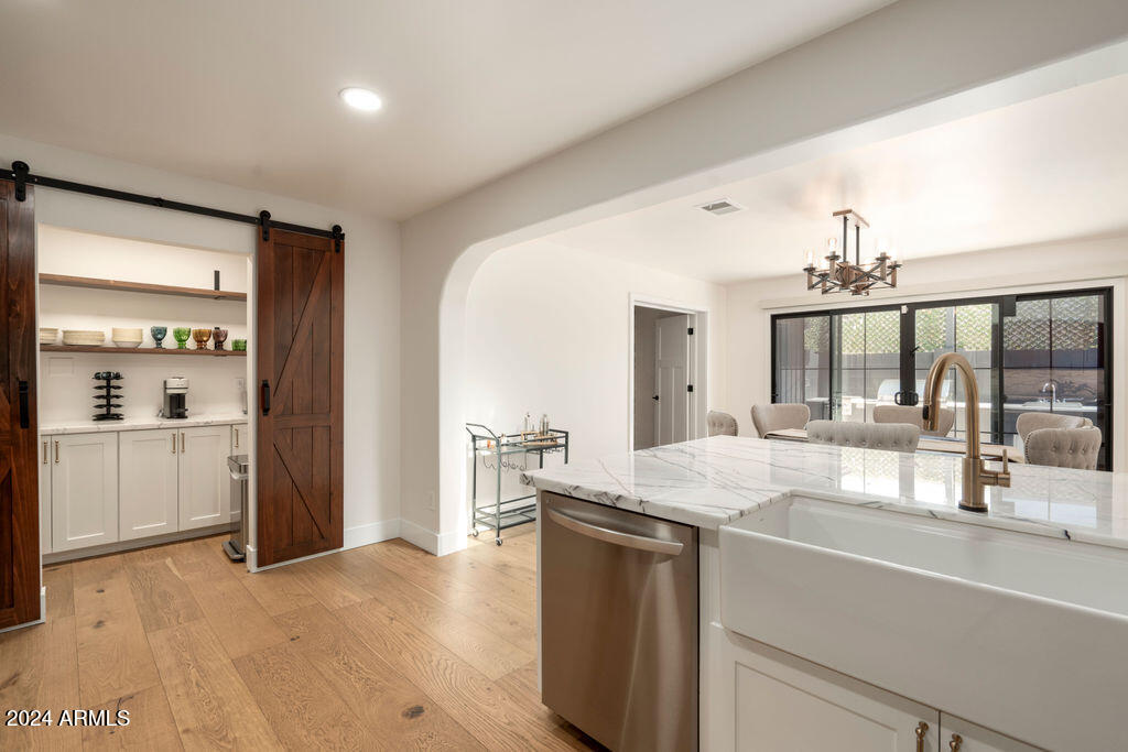 2301 E OSBORN Road