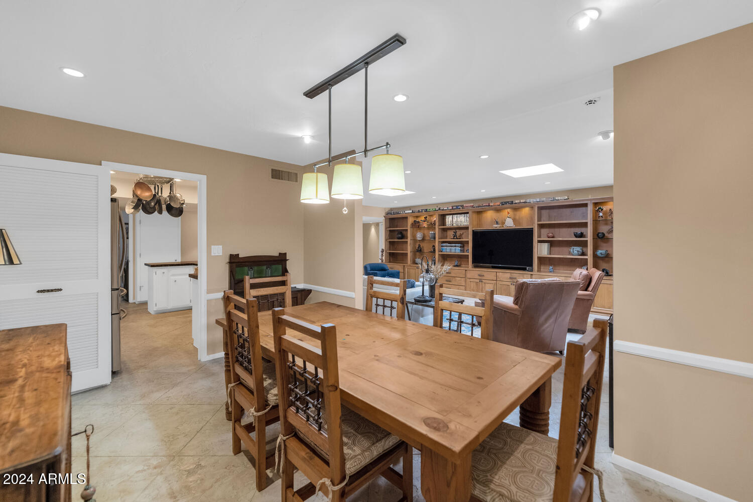 6938 E EXETER Boulevard