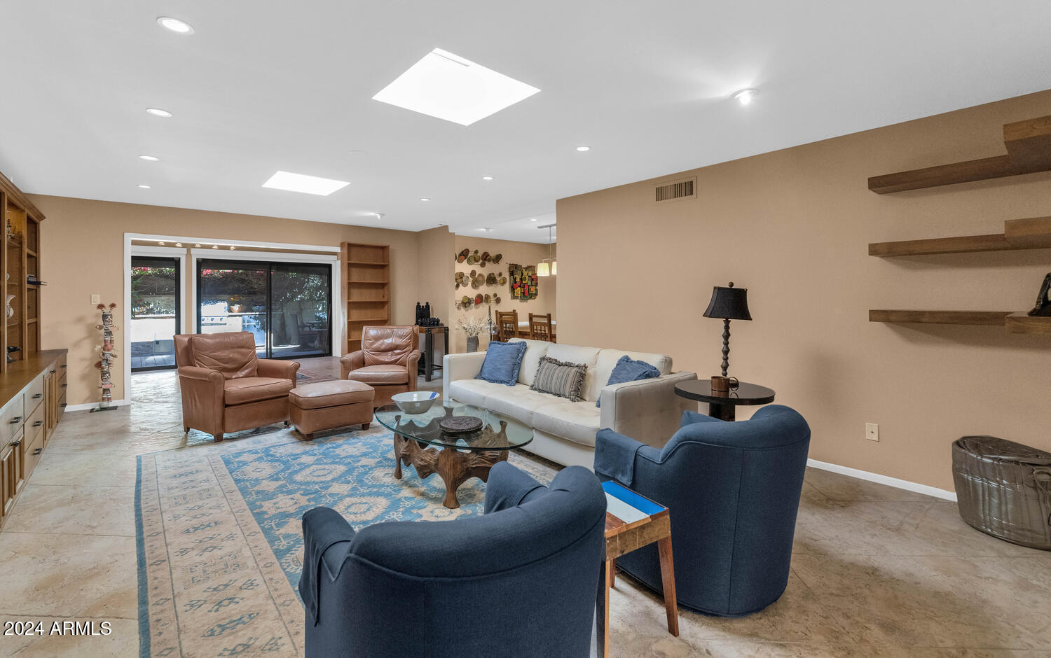 6938 E EXETER Boulevard