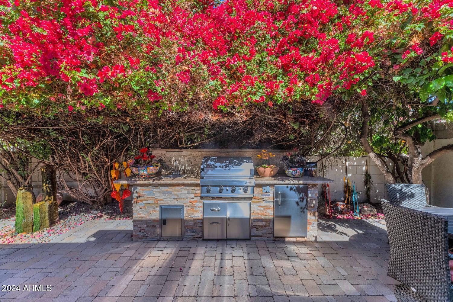 6938 E EXETER Boulevard