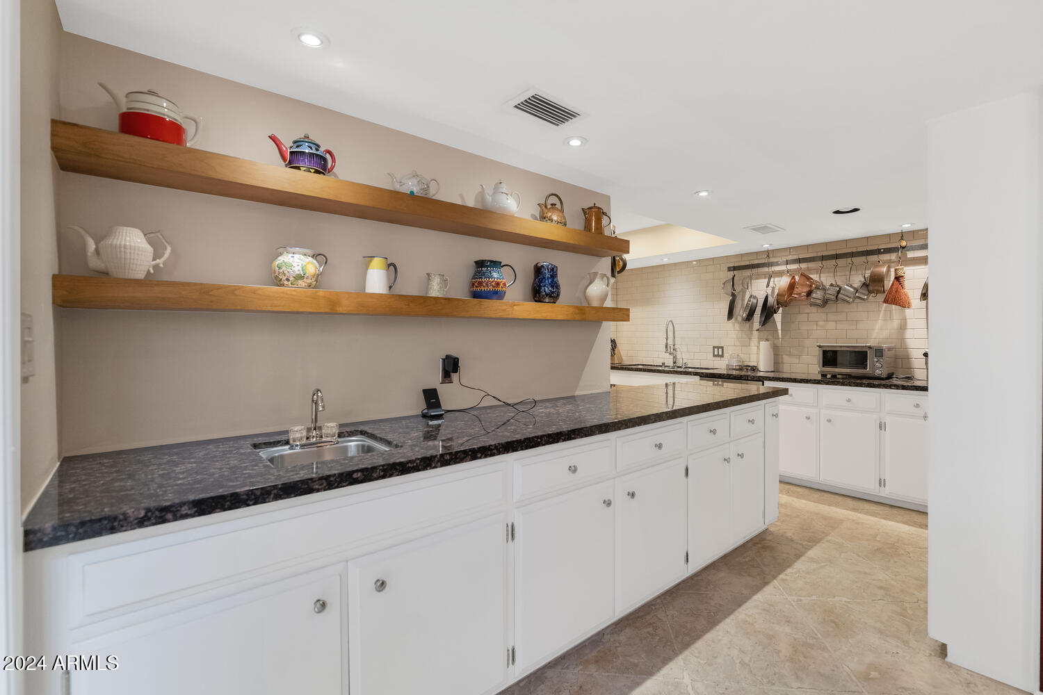 6938 E EXETER Boulevard