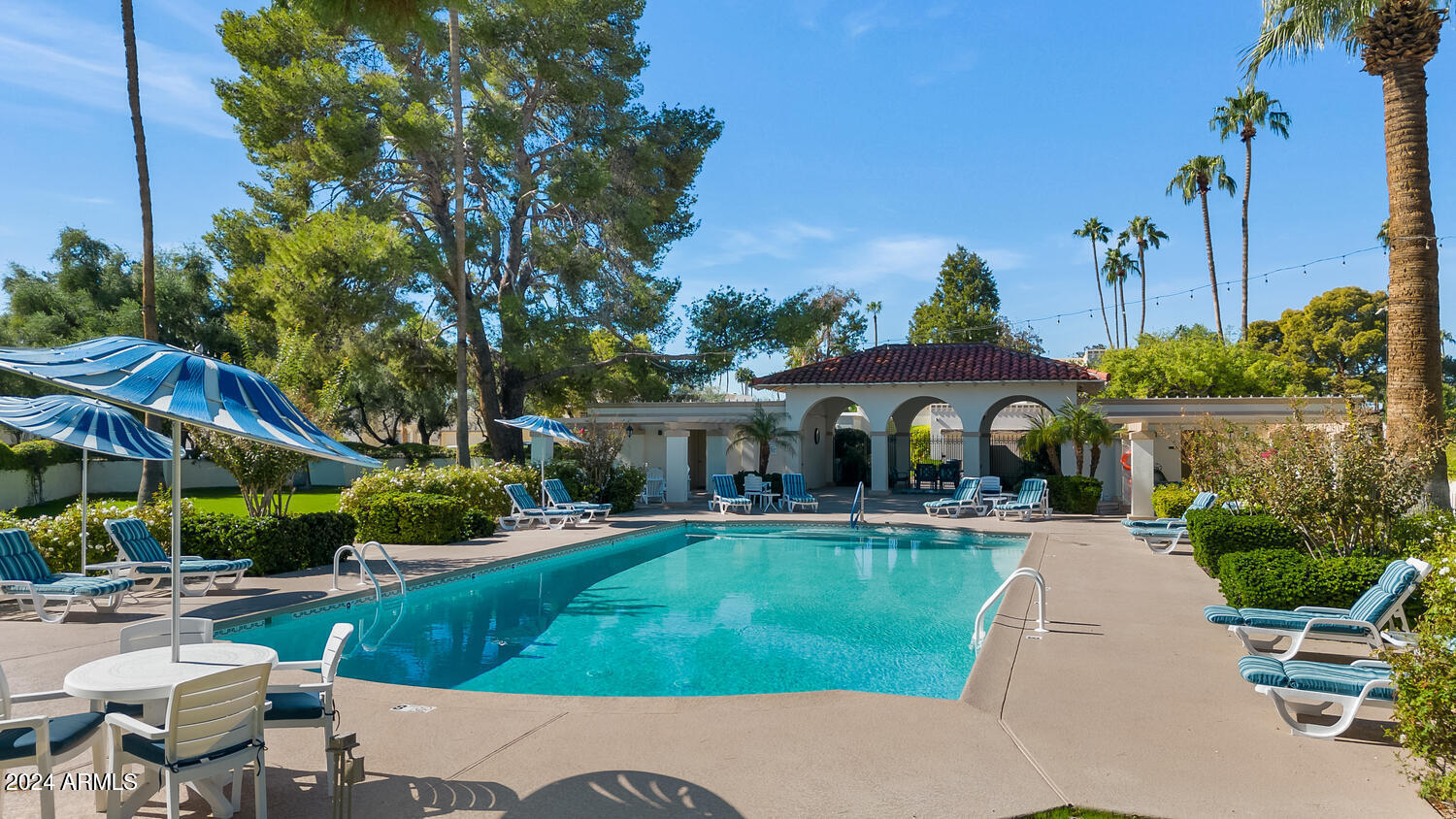 6938 E EXETER Boulevard