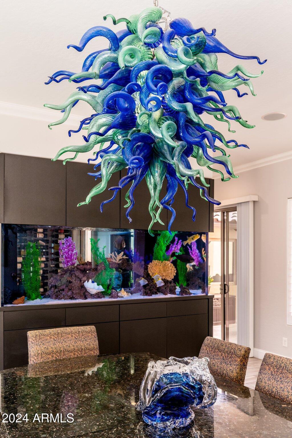 3935 E PARKSIDE Lane