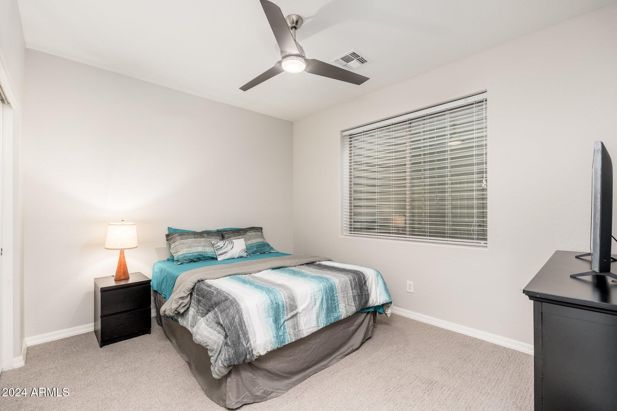 3935 E PARKSIDE Lane