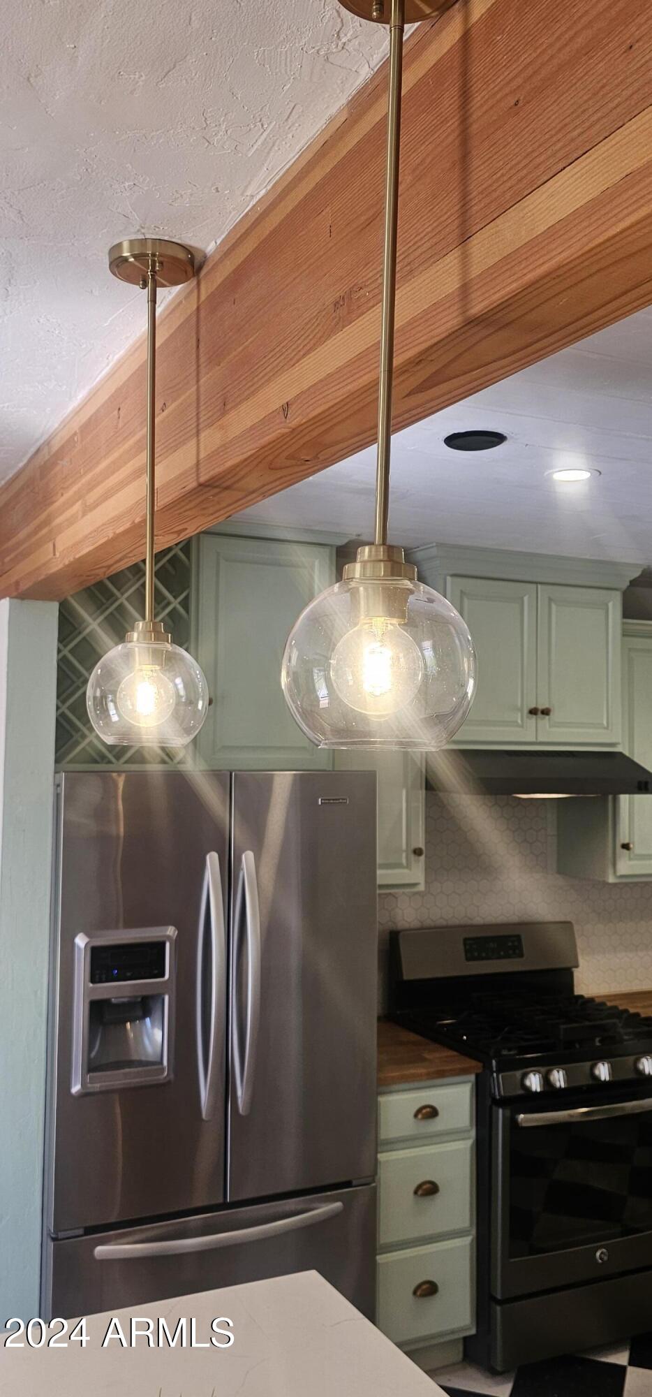 1320 E COOLIDGE Street