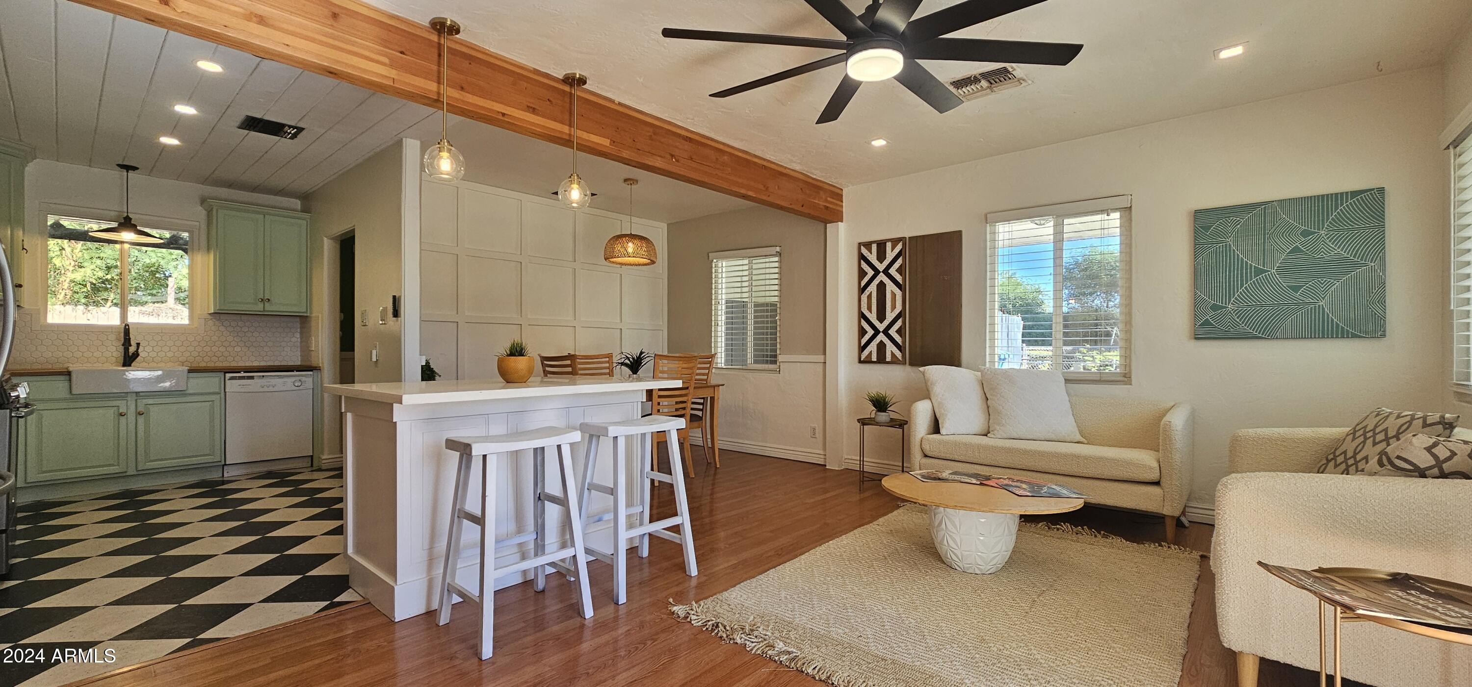 1320 E COOLIDGE Street