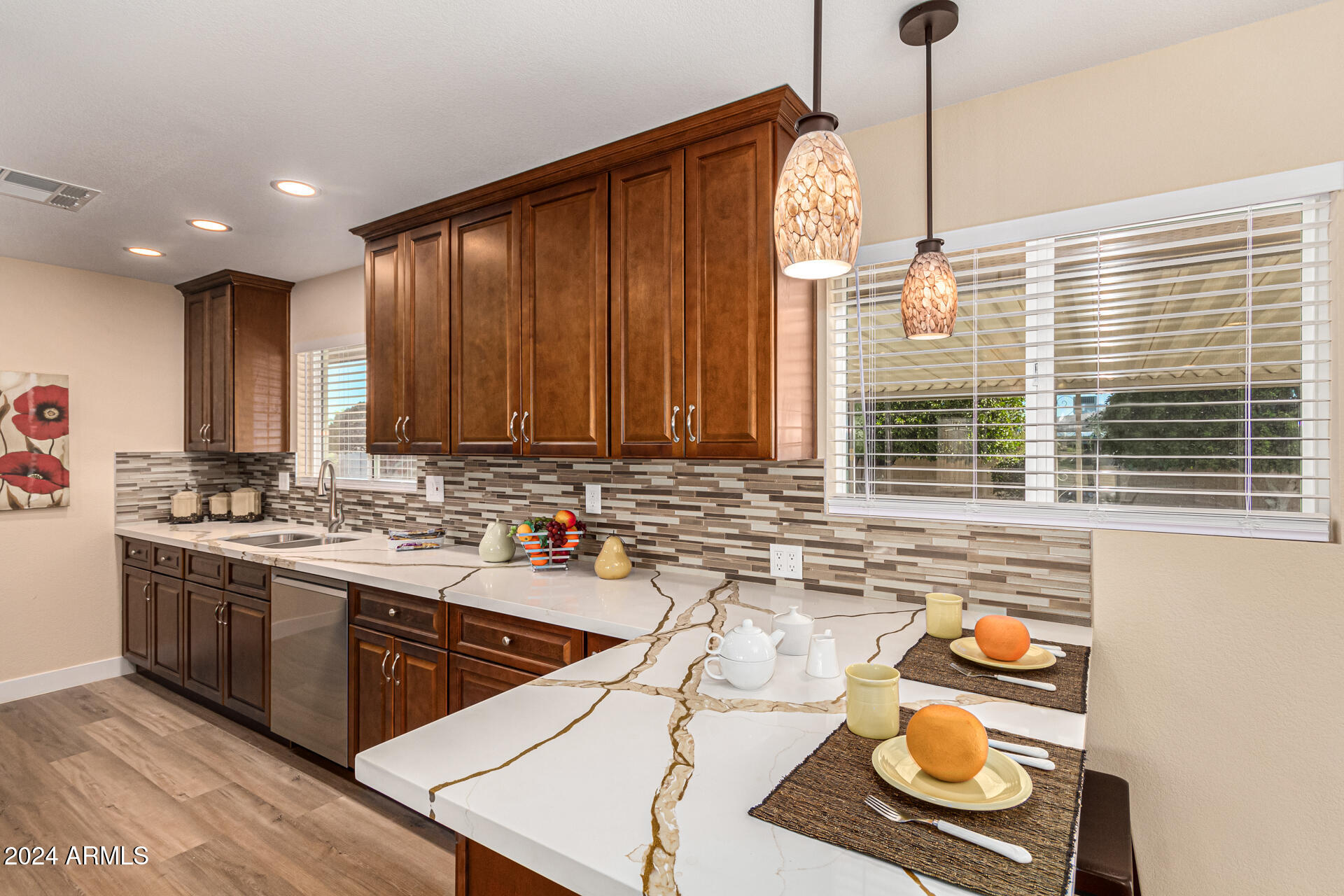 16213 N DESERT HOLLY Drive