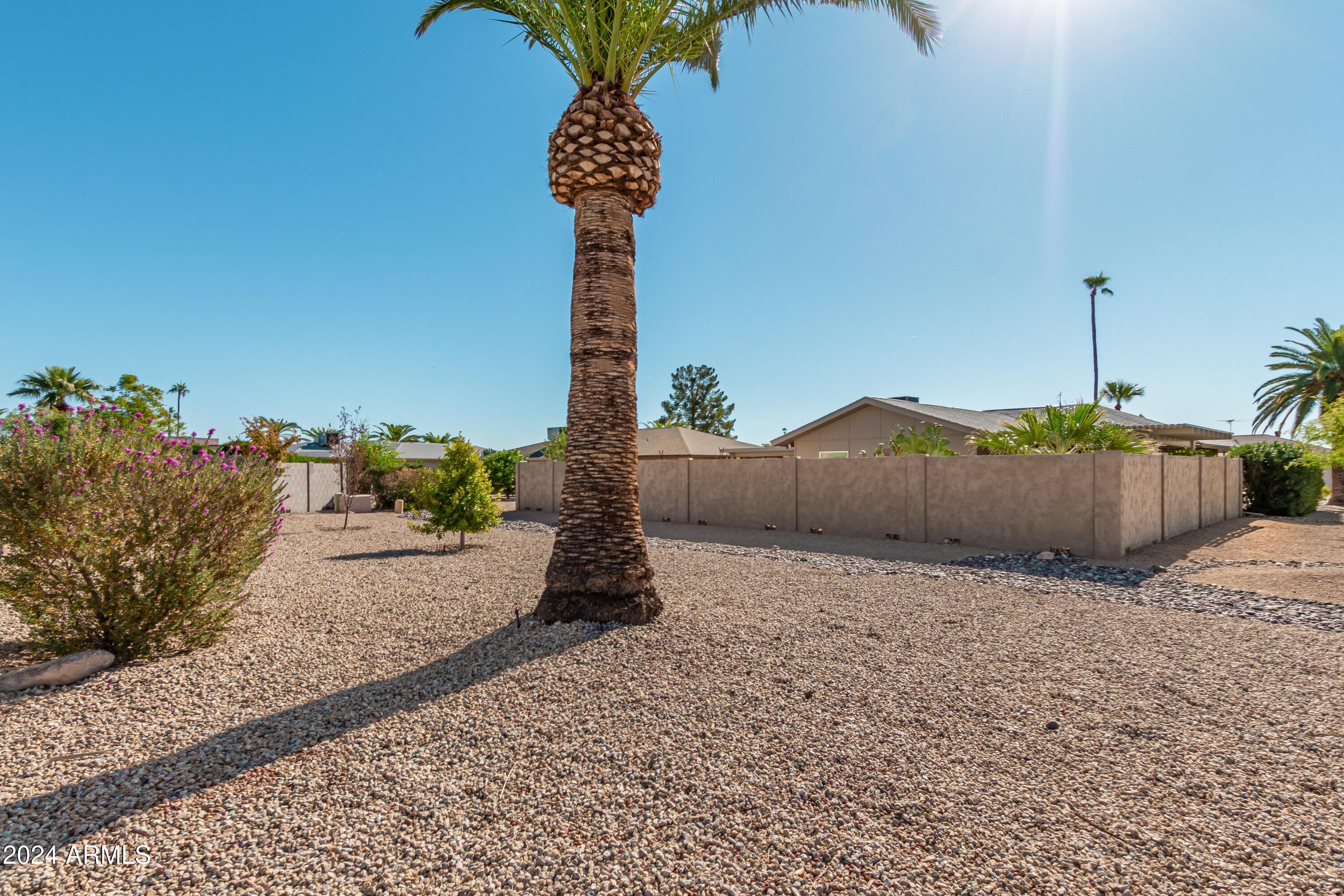12739 W BEECHWOOD Drive