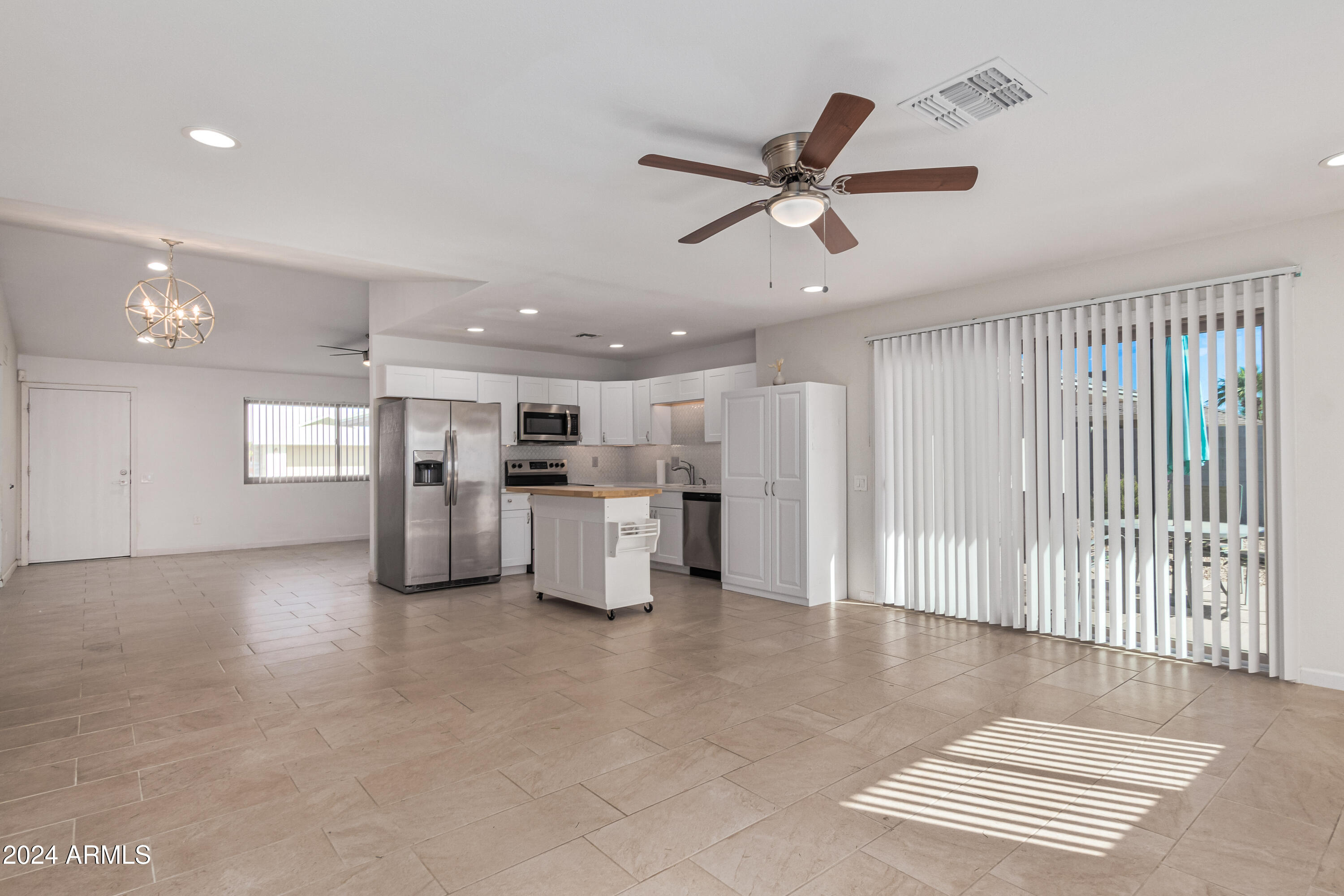 12739 W BEECHWOOD Drive
