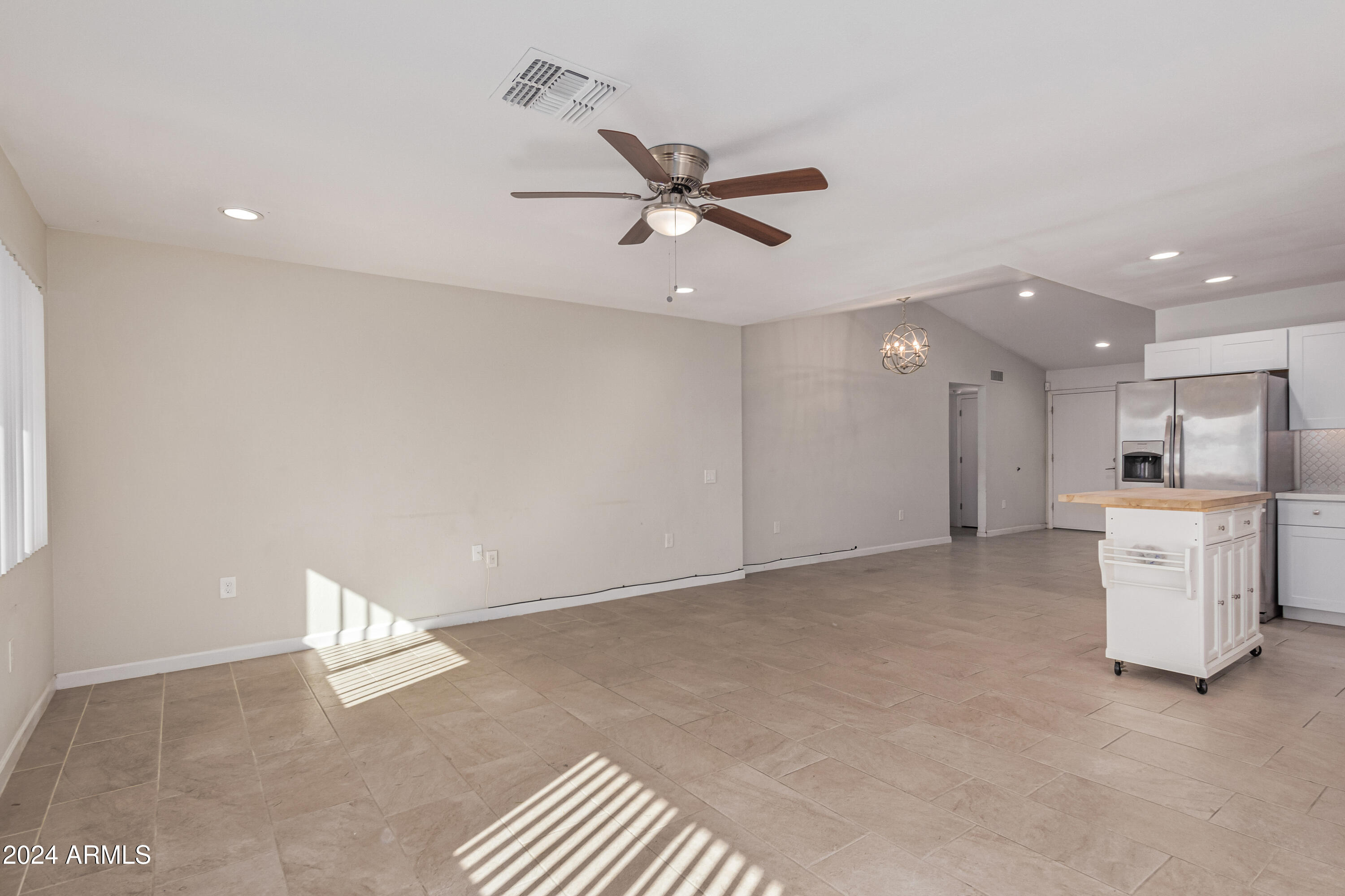 12739 W BEECHWOOD Drive