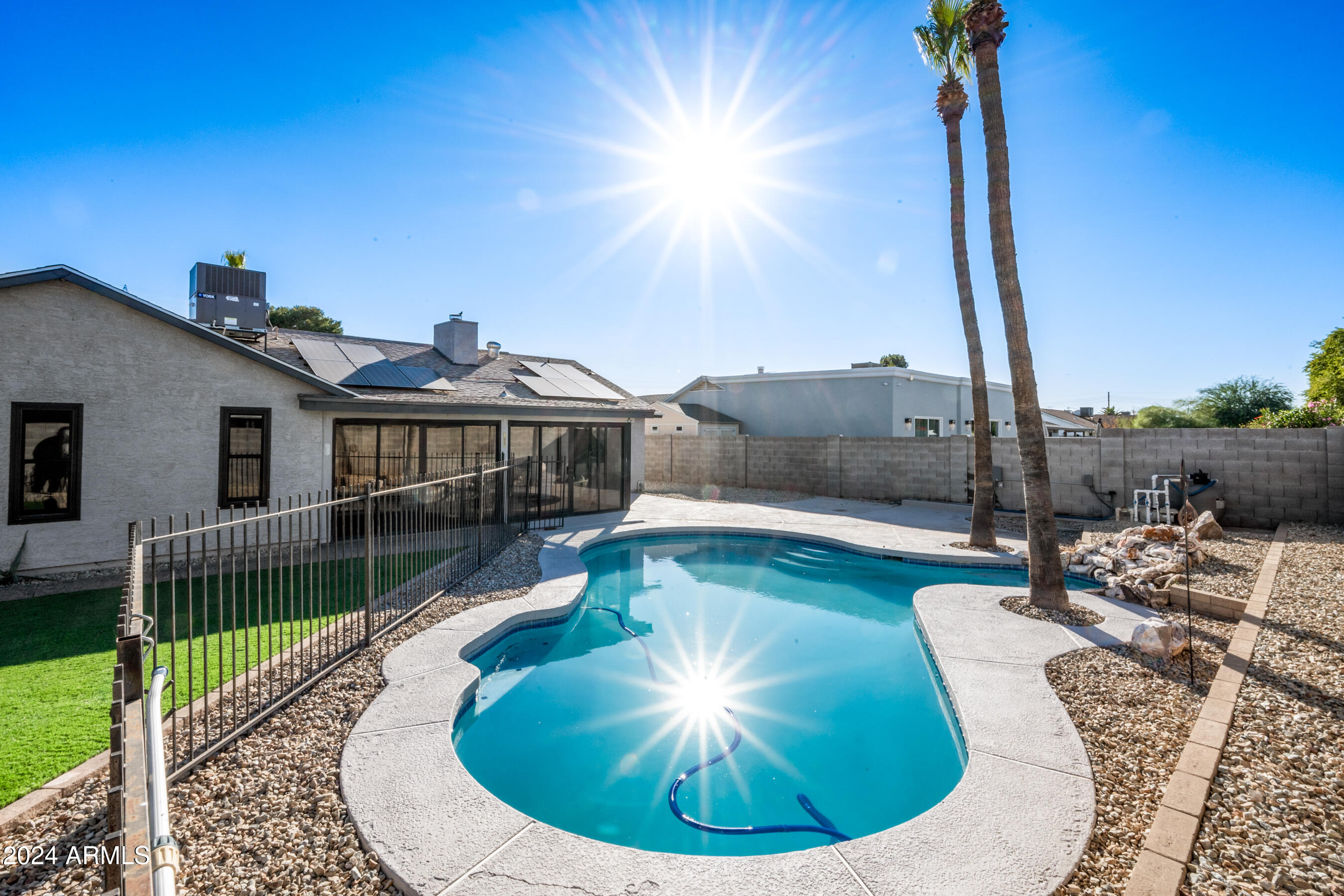 8926 W EL CAMINITO Drive