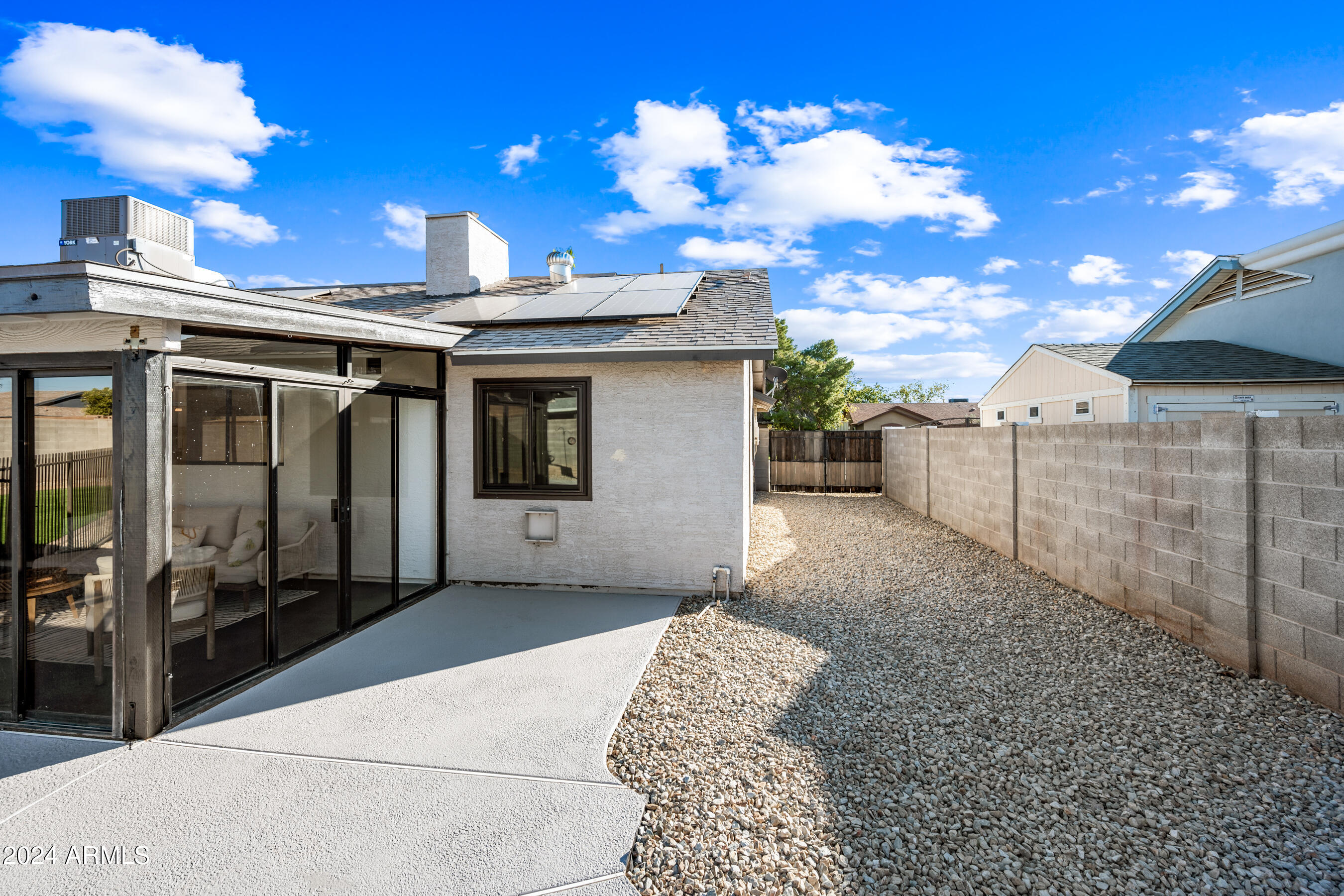 8926 W EL CAMINITO Drive