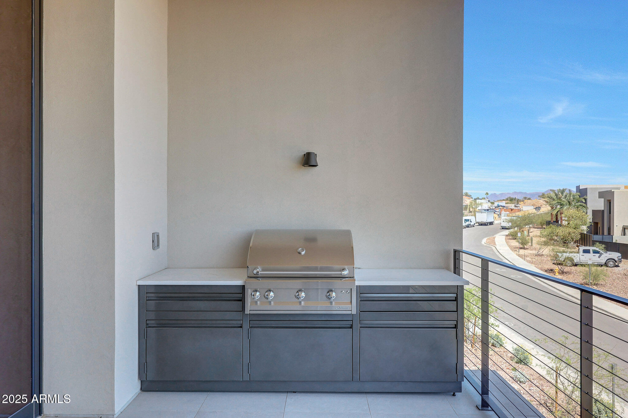 5000 E CAMELBACK RIDGE Road # 204