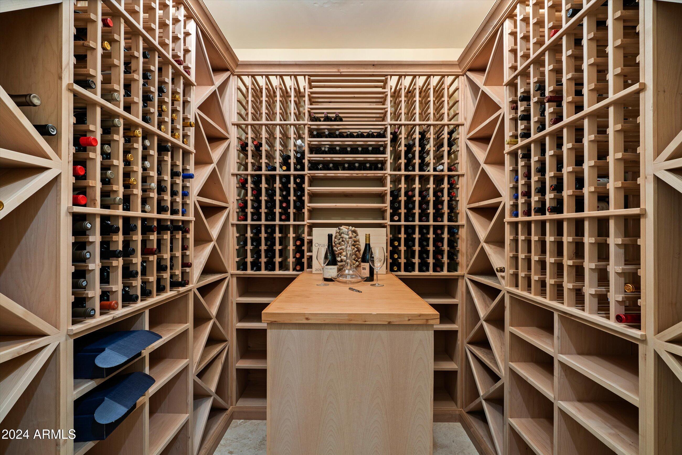 5311 E VIA LOS CABALLOS --