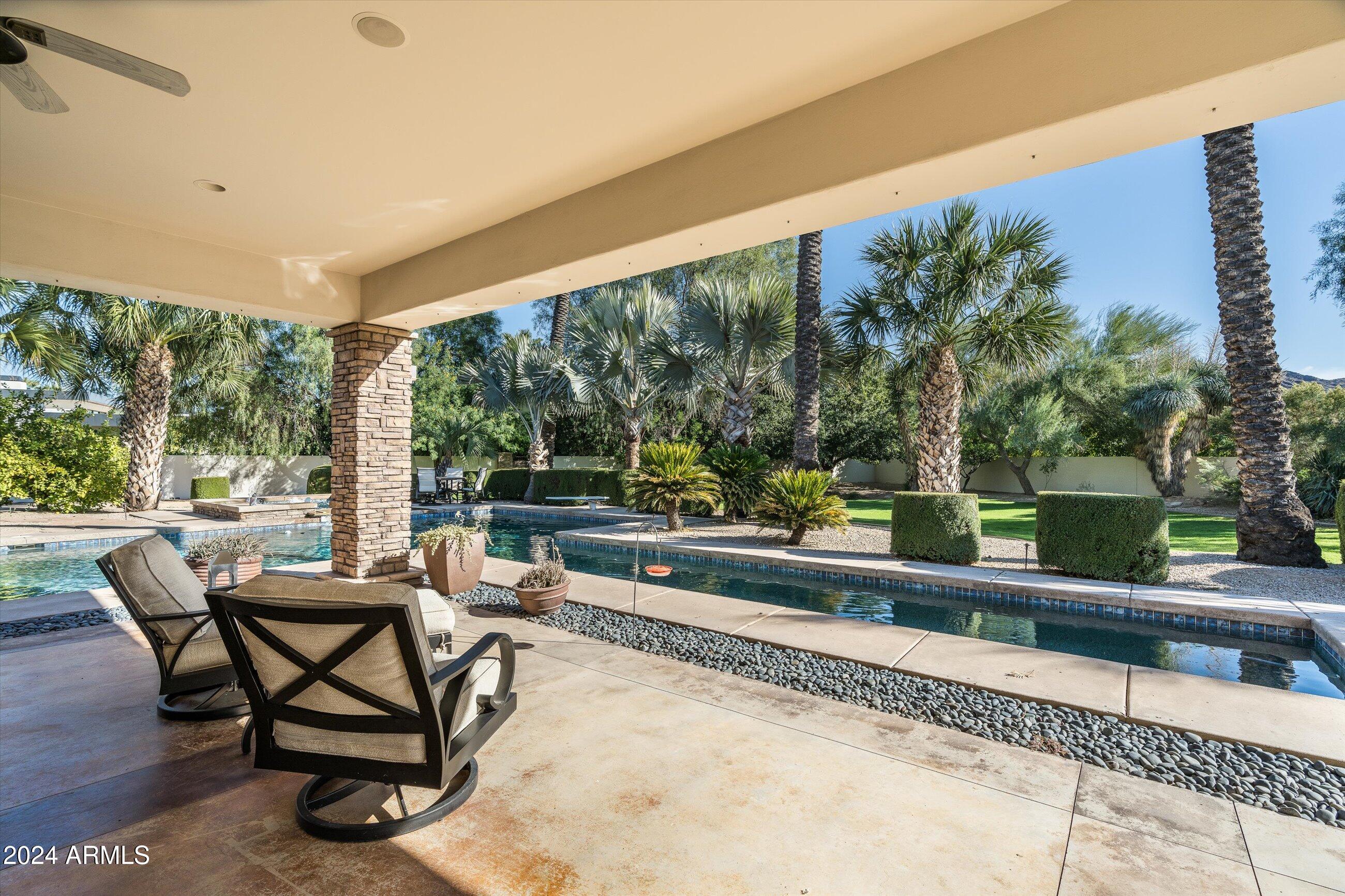 5311 E VIA LOS CABALLOS --