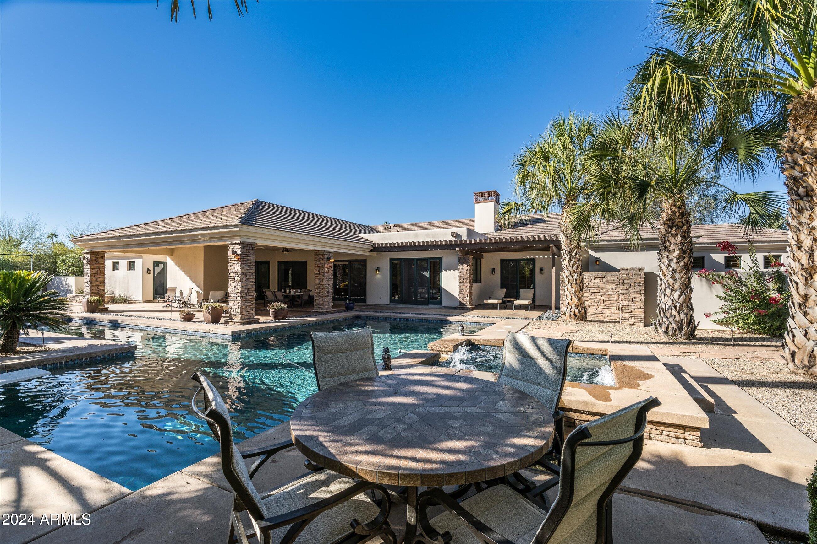 5311 E VIA LOS CABALLOS --