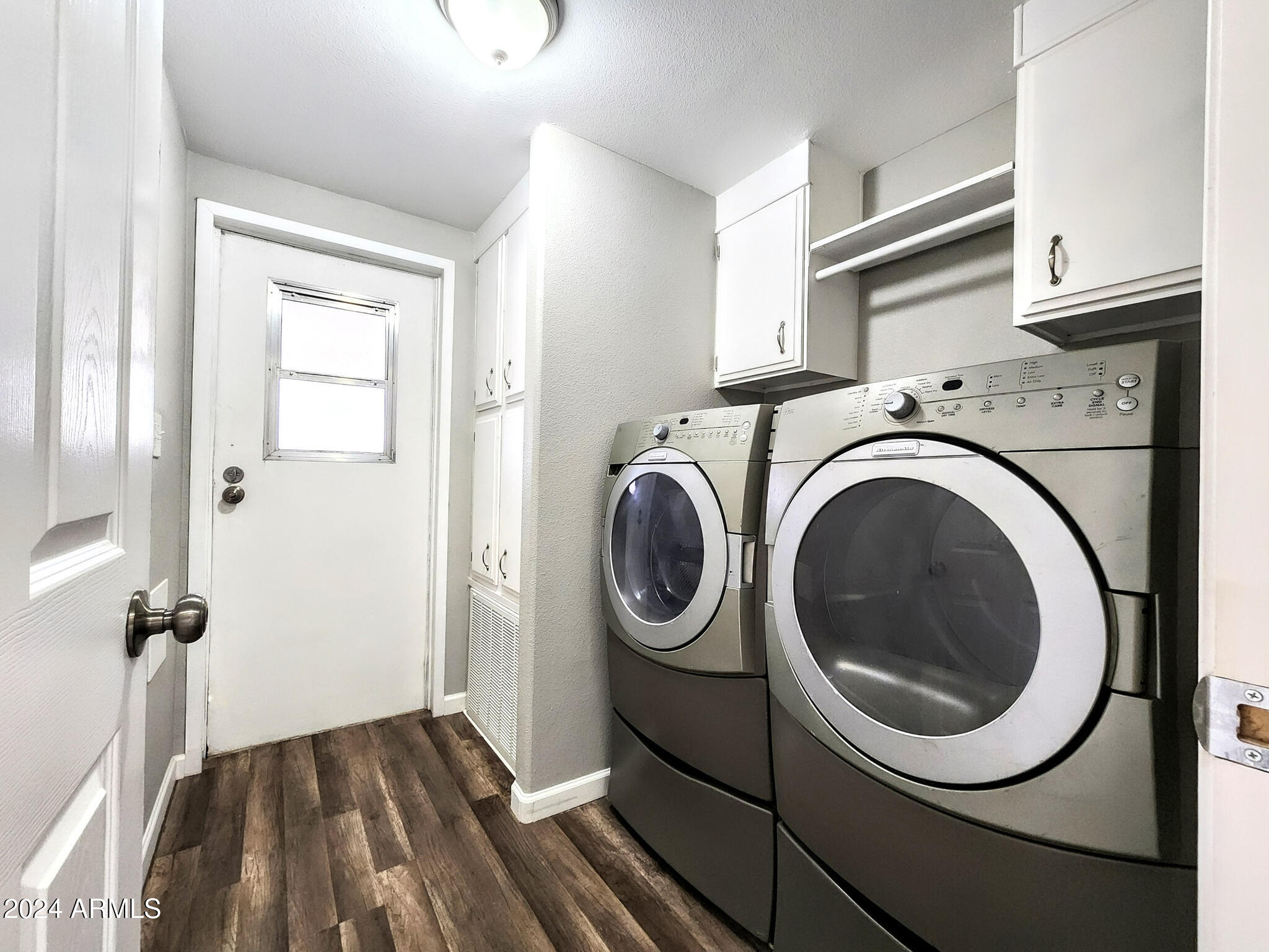 245 S 56TH Street 43