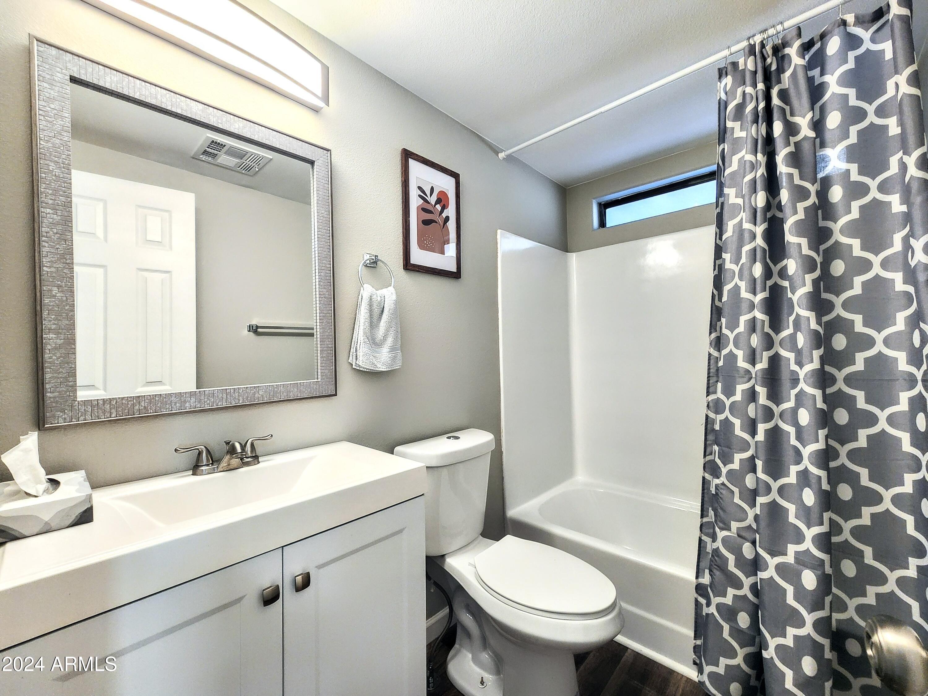 245 S 56TH Street 43