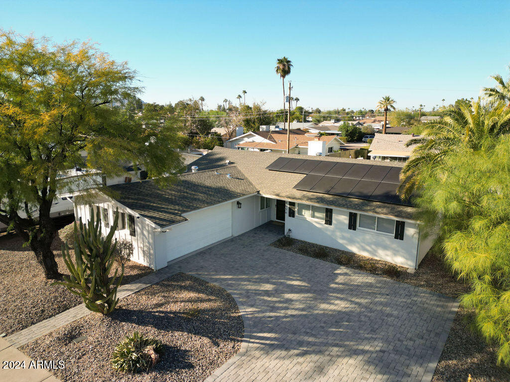 8656 E SOLANO Drive