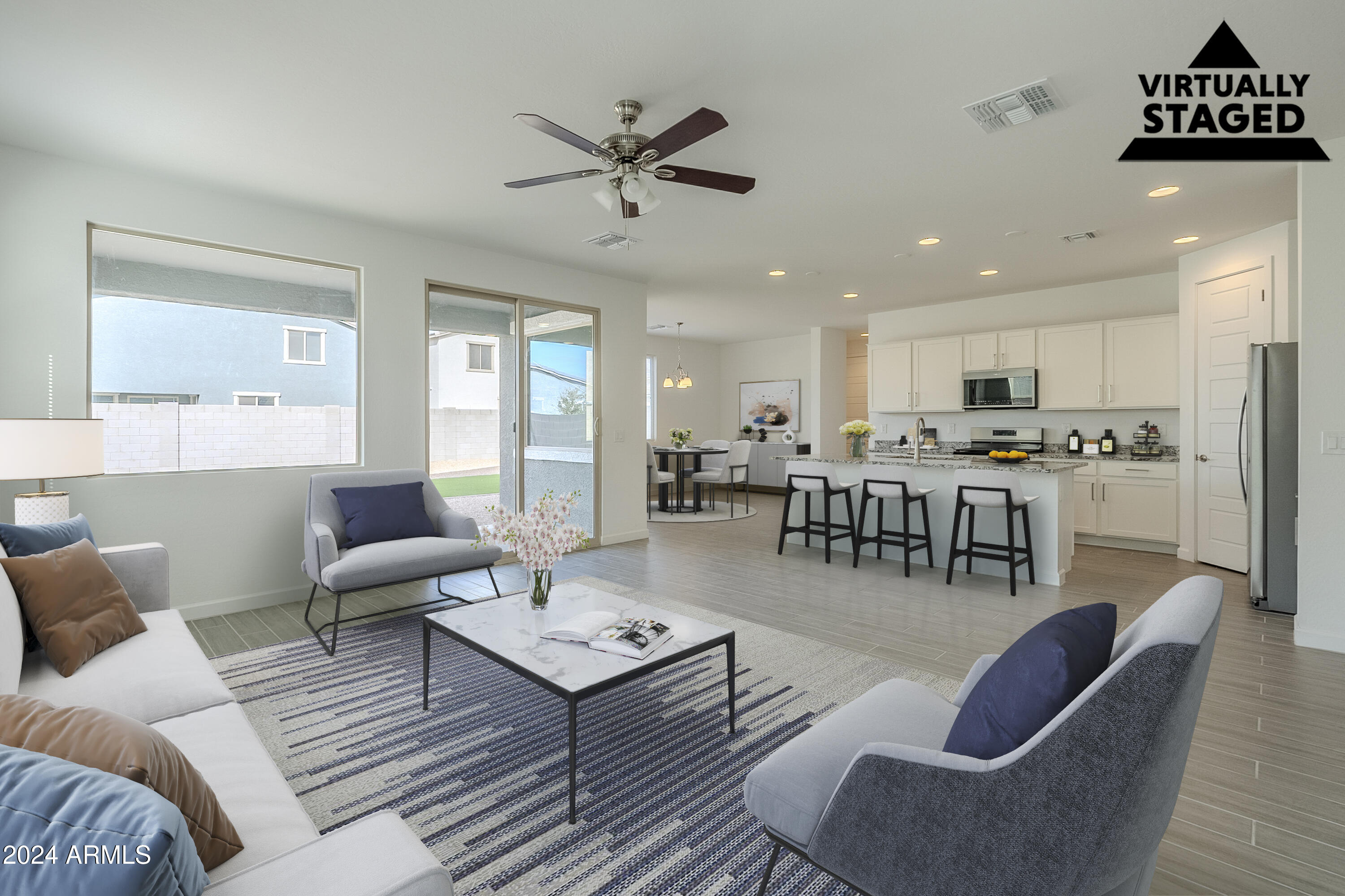 11256 E ULYSSES Avenue