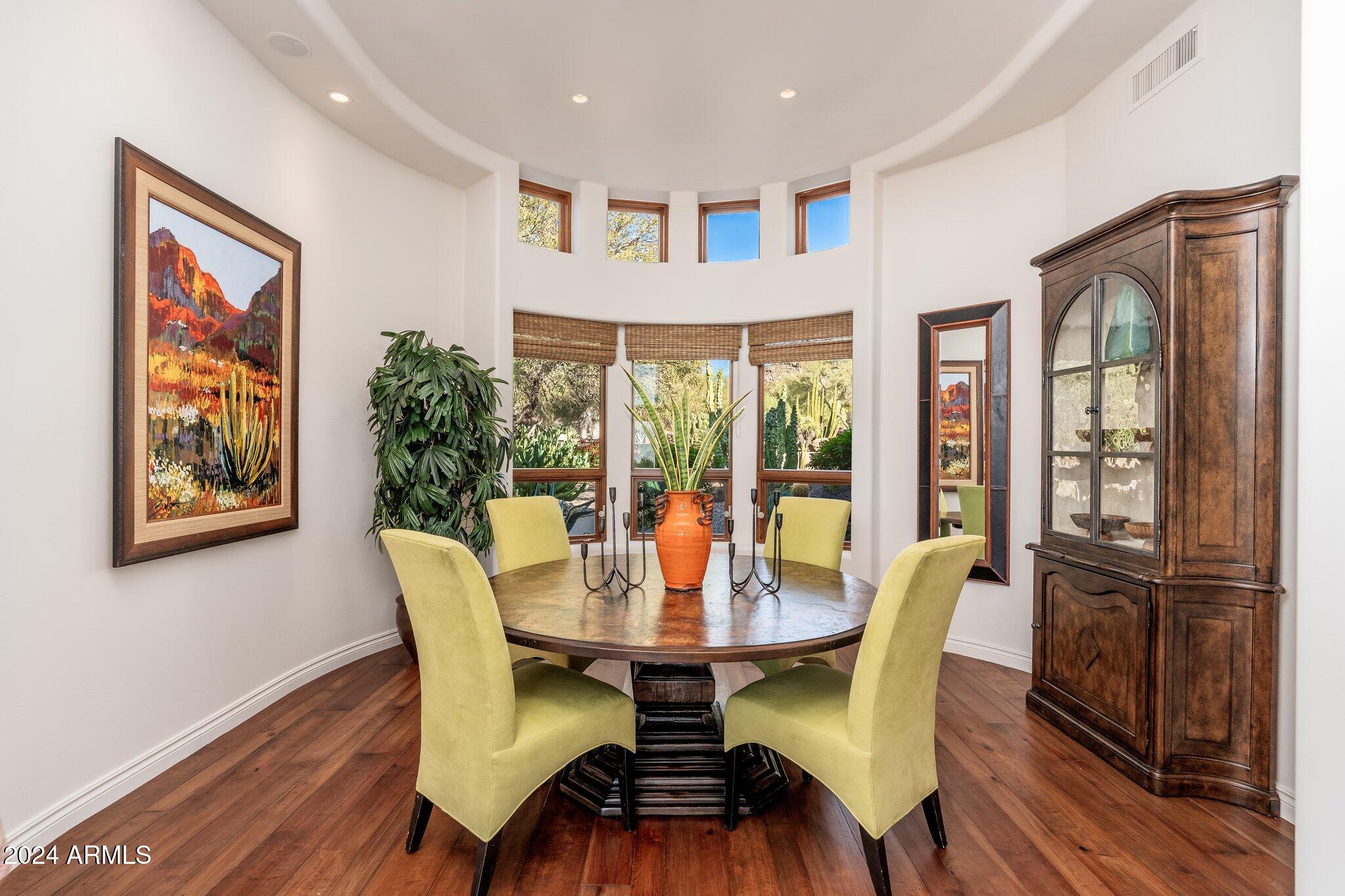 10652 E YEARLING Drive, Scottsdale