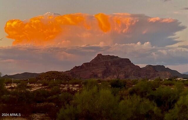 5738 E SIERRA MORENA Street