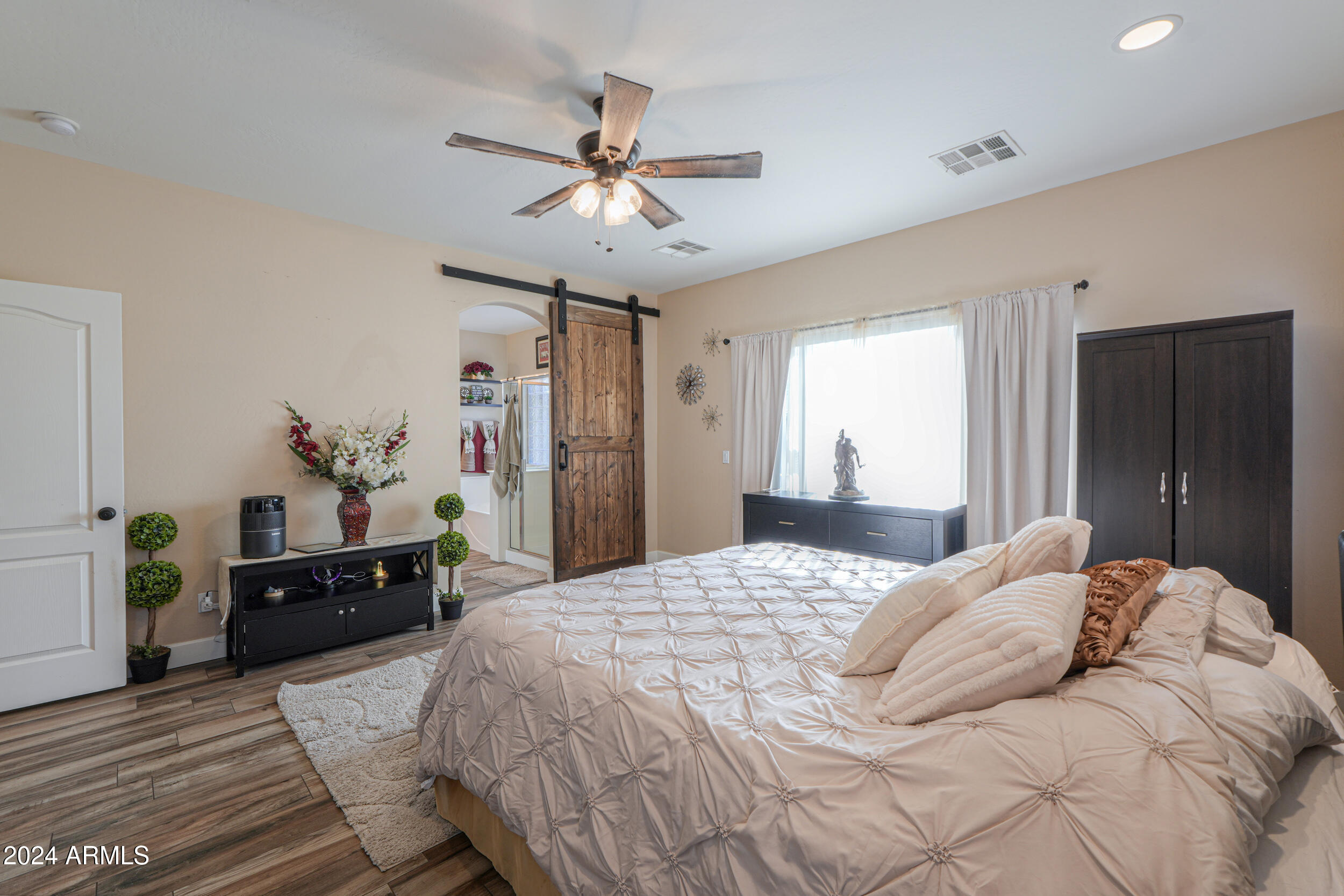 11543 E STARKEY Avenue