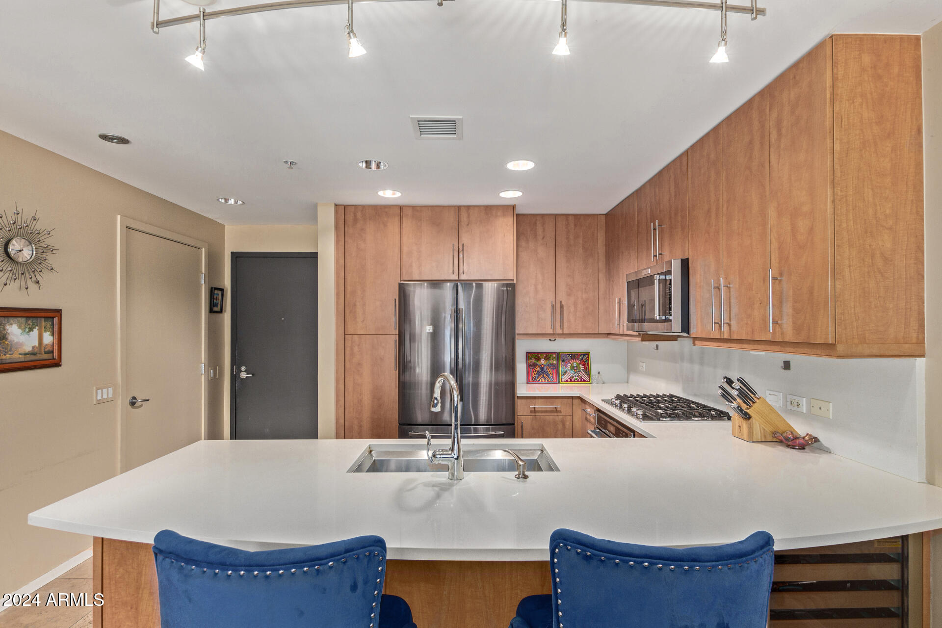 7141 E RANCHO VISTA Drive # 4009