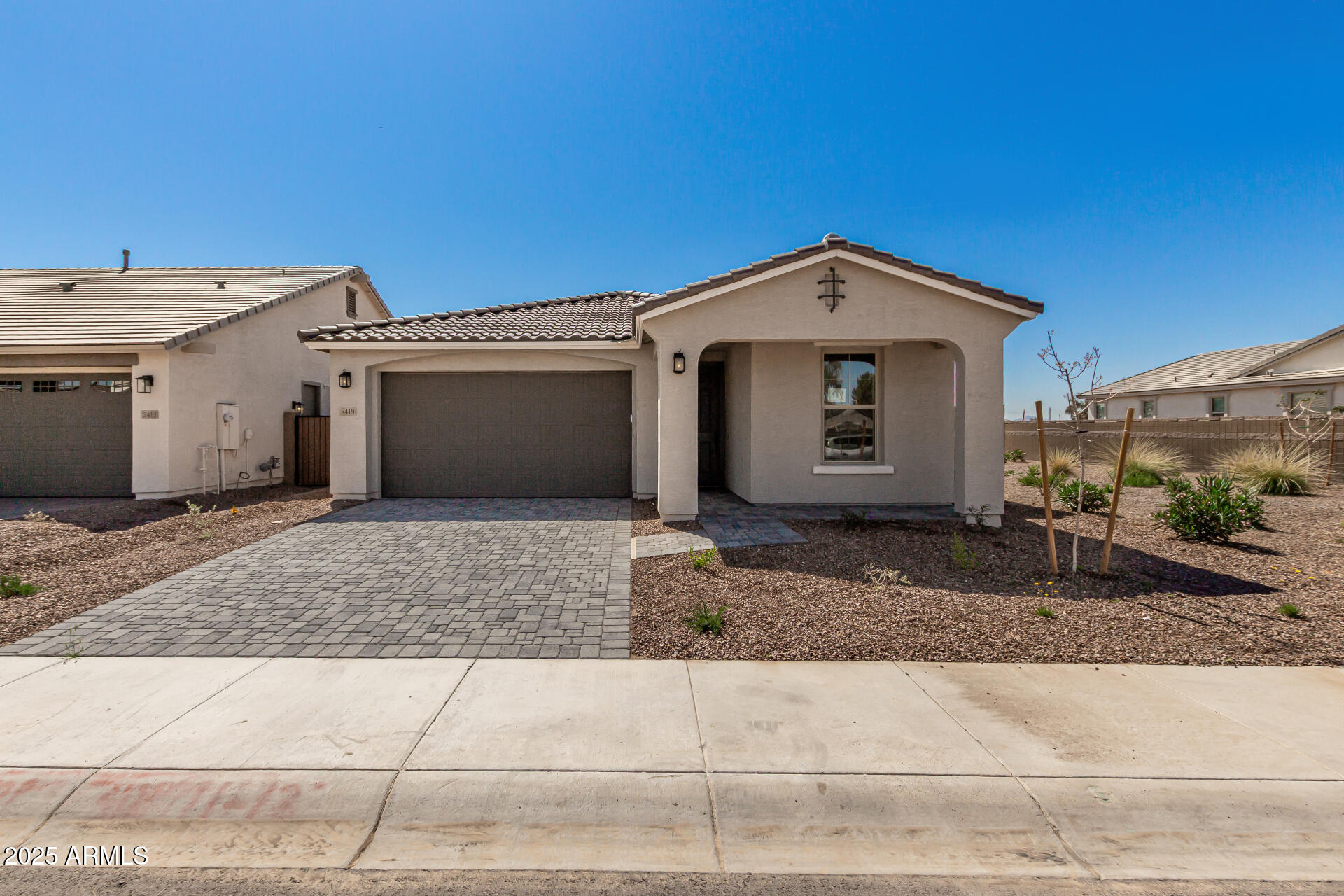 5419 W LAS PALMARITAS Drive