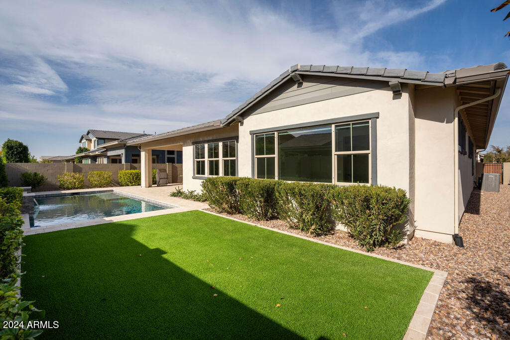 3717 E APPALOOSA Road