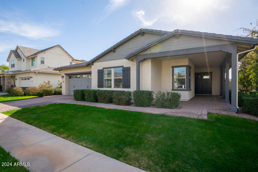 3717 E APPALOOSA Road