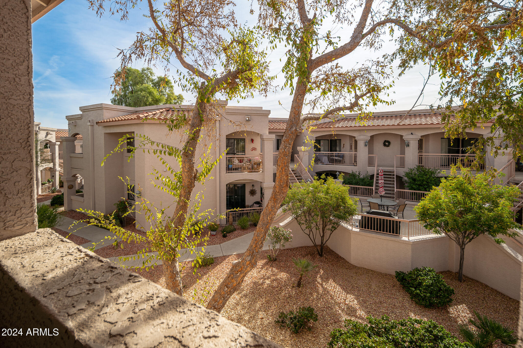 9151 W GREENWAY Road, 243