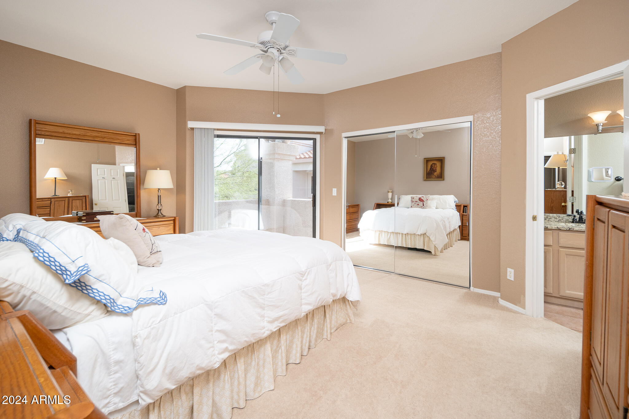 9151 W GREENWAY Road, 243