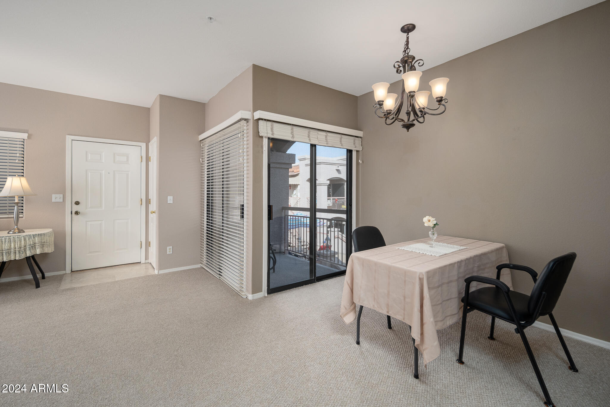 9151 W GREENWAY Road, 243