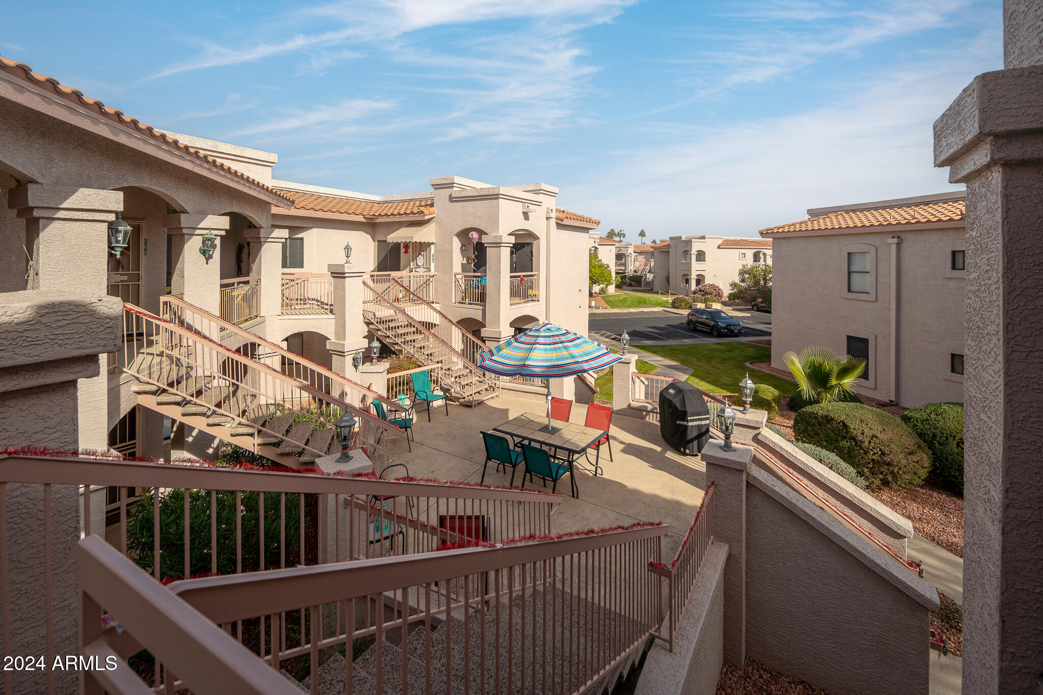 9151 W GREENWAY Road, 243