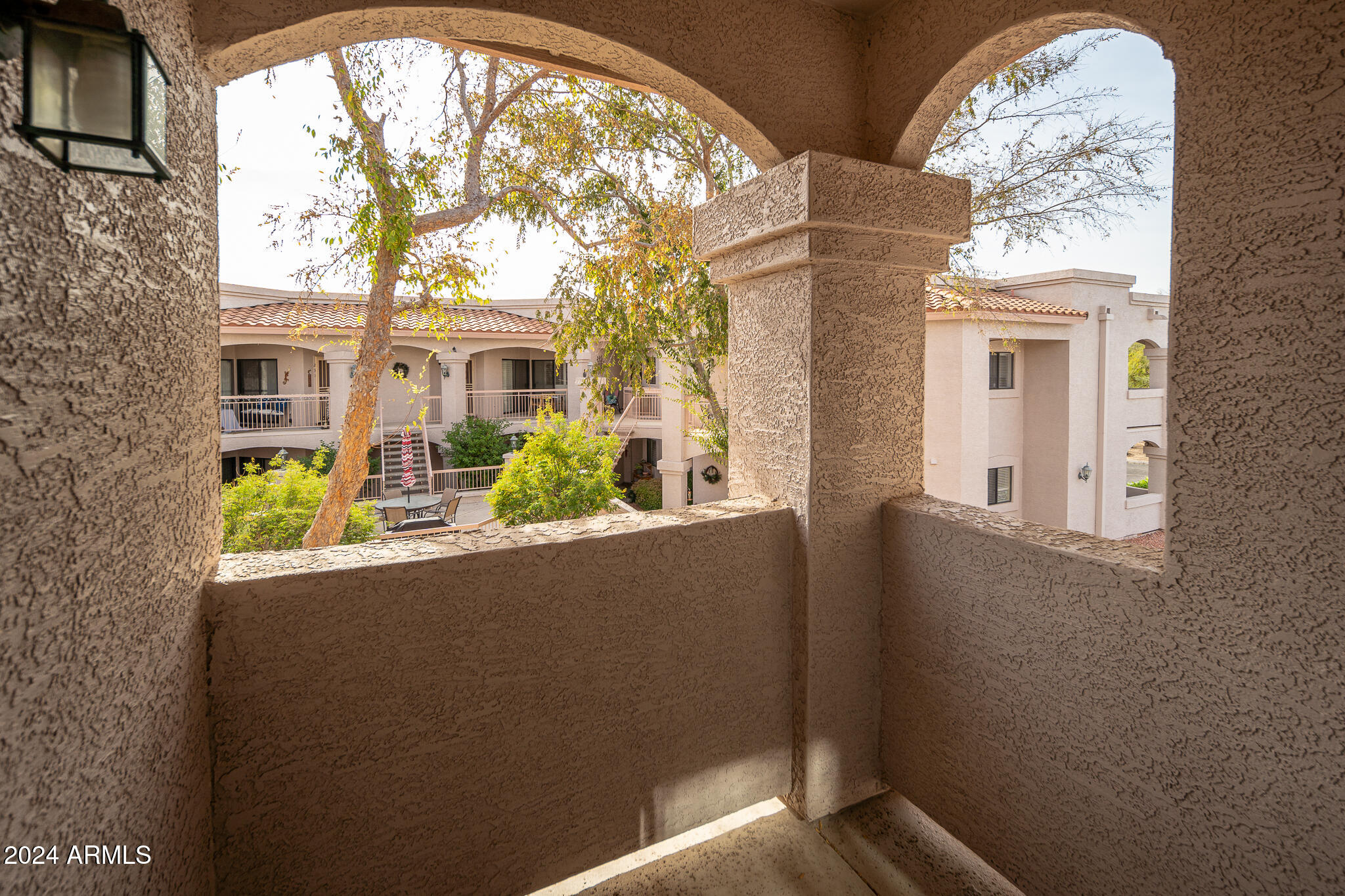 9151 W GREENWAY Road, 243