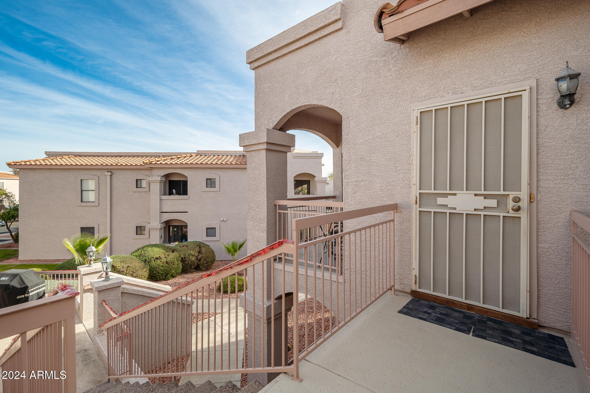 9151 W GREENWAY Road, 243