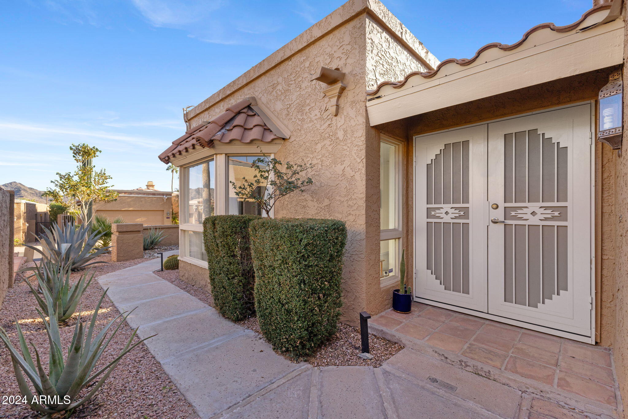 10624 N 7TH Place