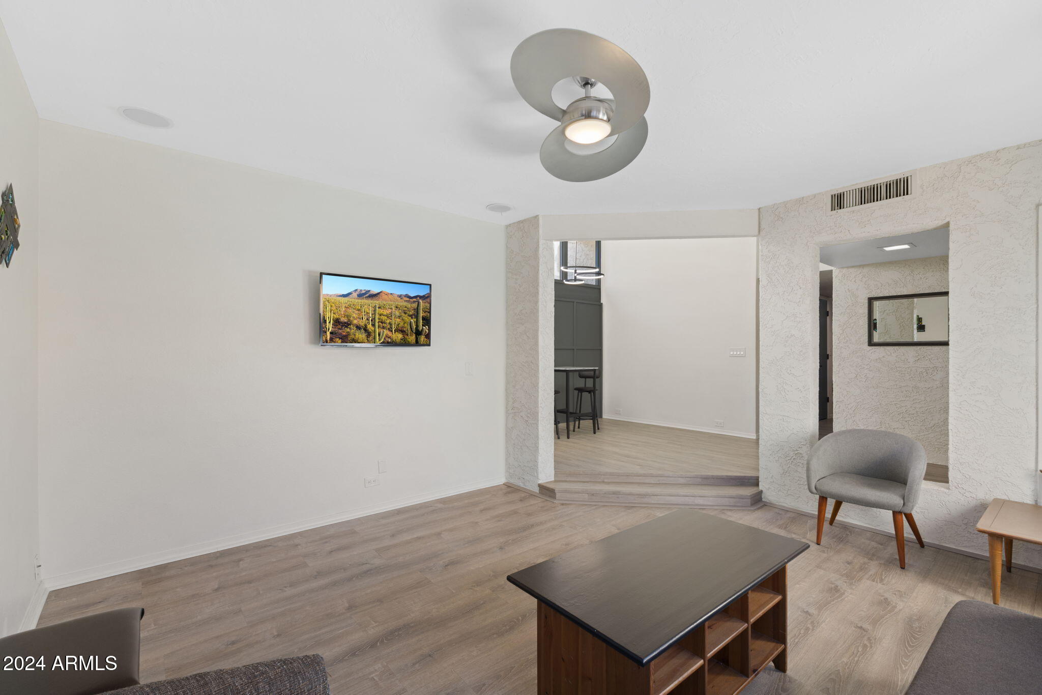 10624 N 7TH Place
